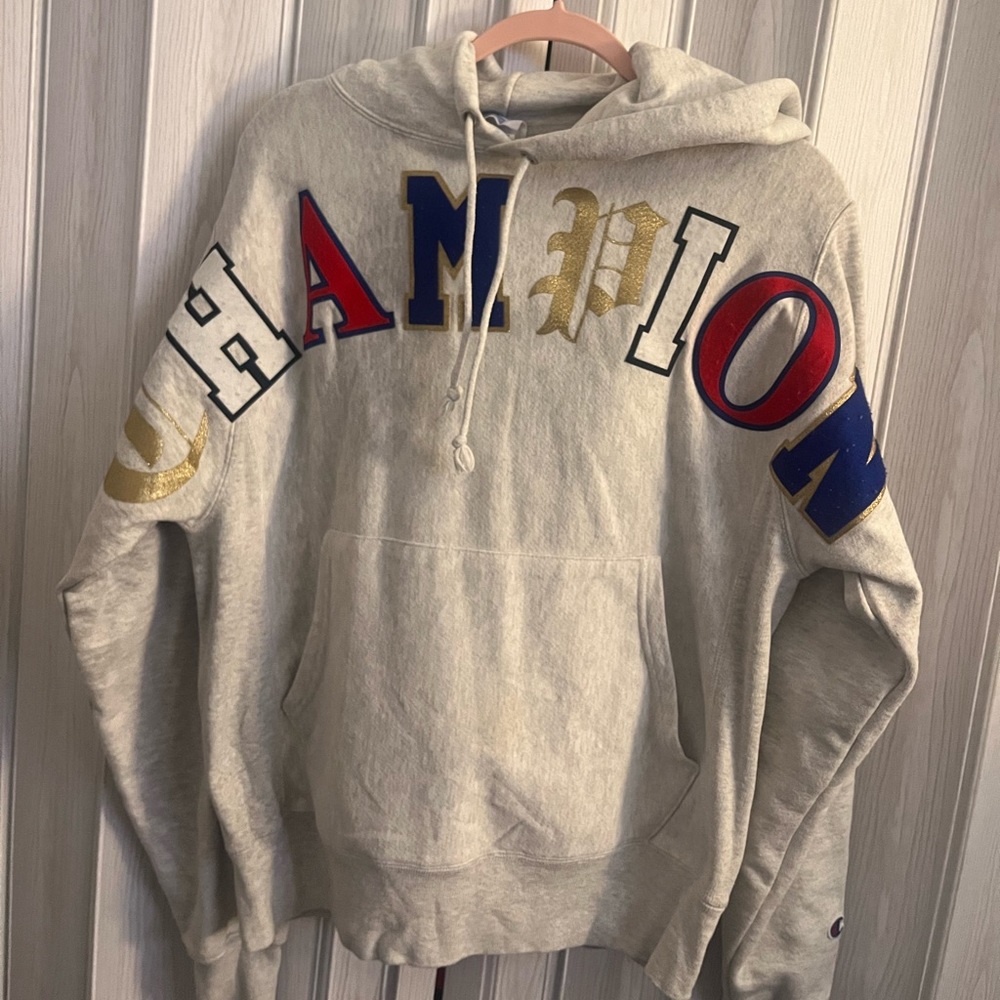 Champion Sweatshirt